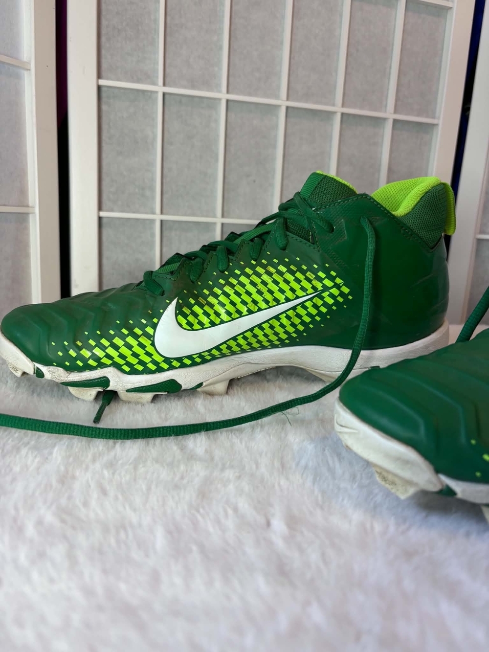 Nike Green with Neon Yellow Accents Men's Athletic Cleats